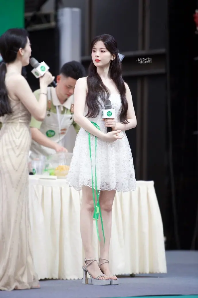 咸鱼网下载交易数据分析图